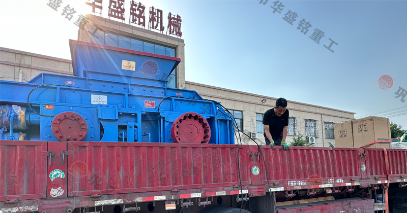 華盛銘廠家的對(duì)輥制砂機(jī)怎么樣？市場價(jià)一臺(tái)多少錢？